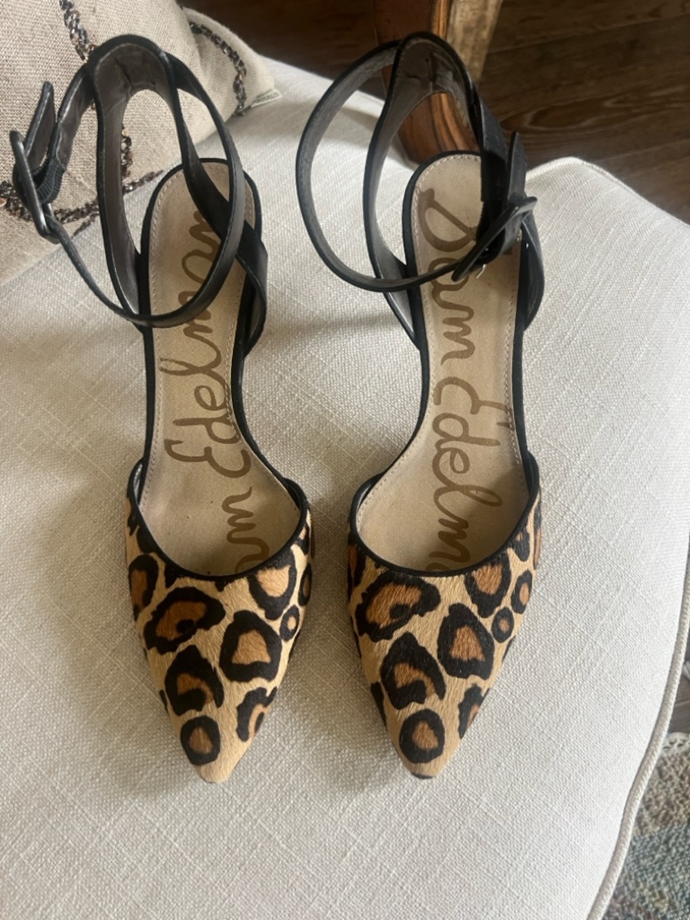 Sam Edelman kitten heel pumps size .9